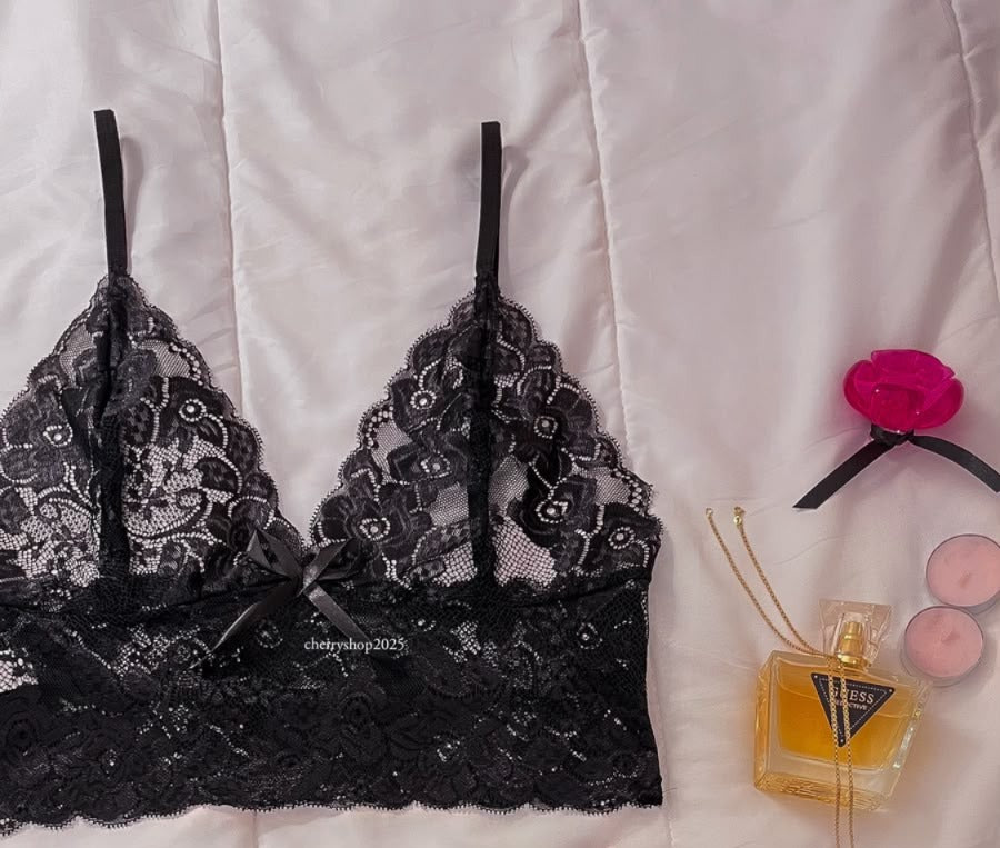Velvet bralette with lace trim